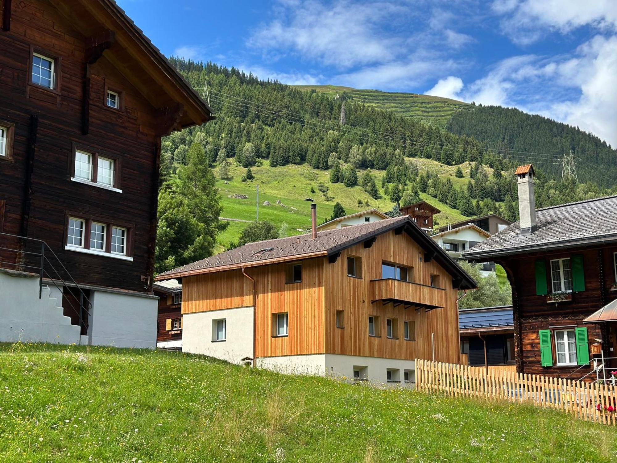 Yeti Lodge Sedrun Exterior foto